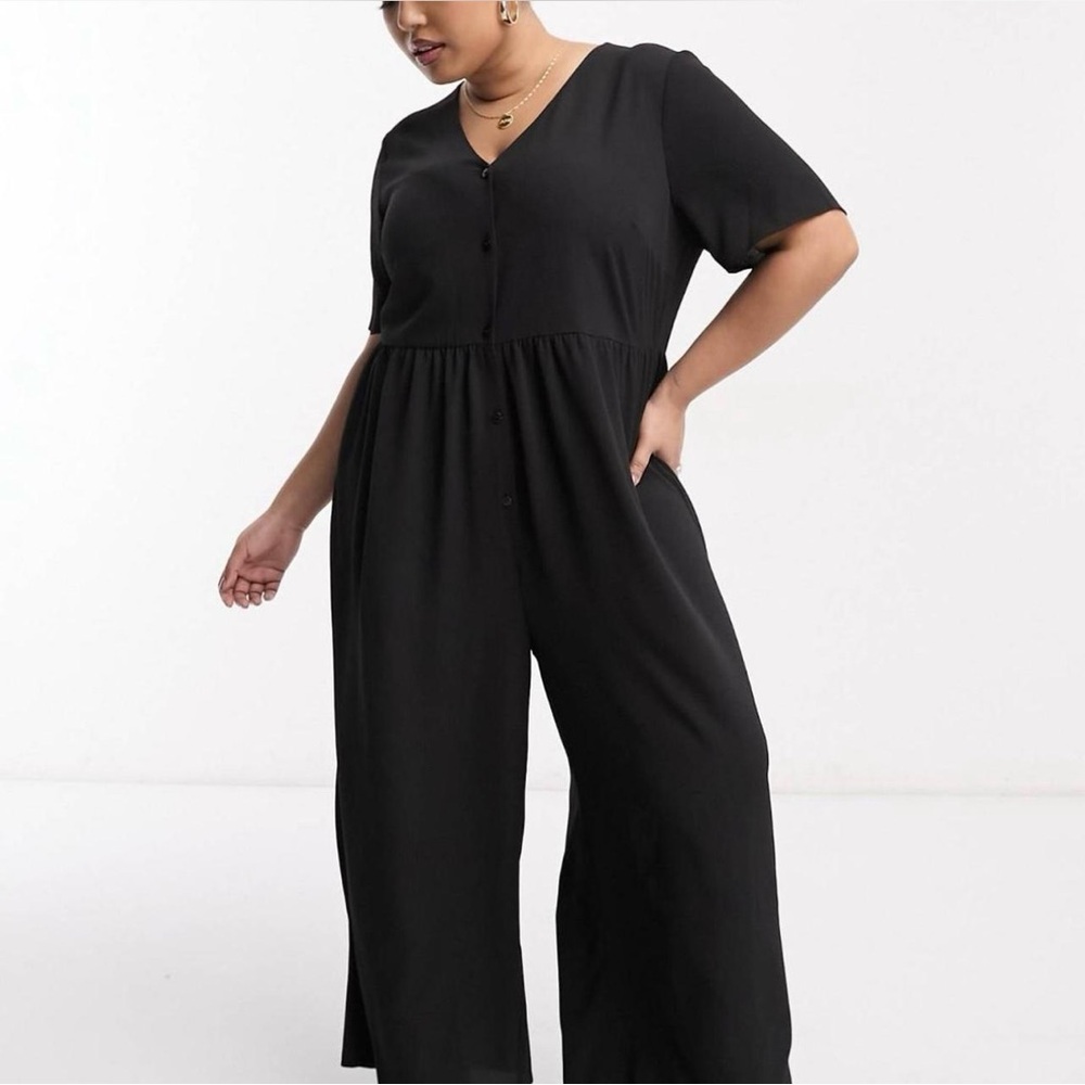 ASOS Plus Size 18 Black Wide Leg Short Sleeve Jumpsuit